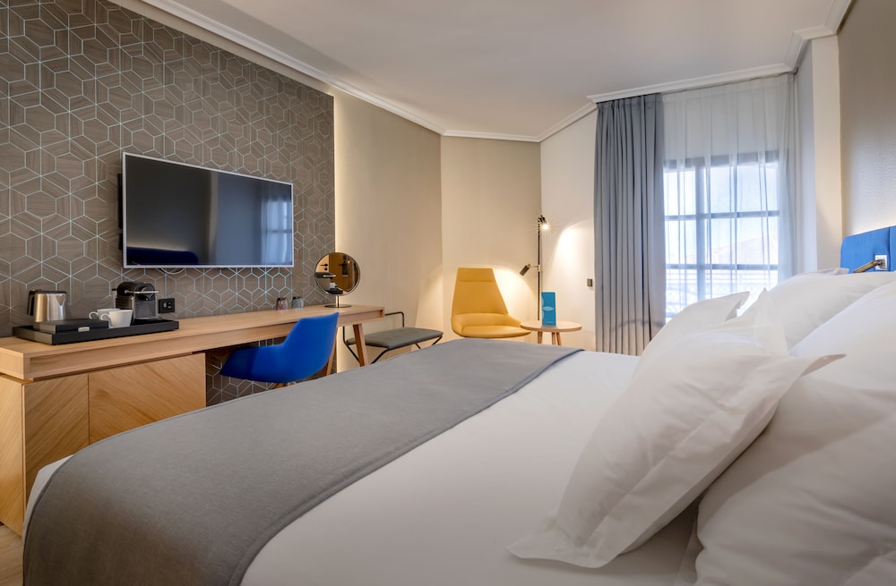 Deluxe Triple Room - Photo 2