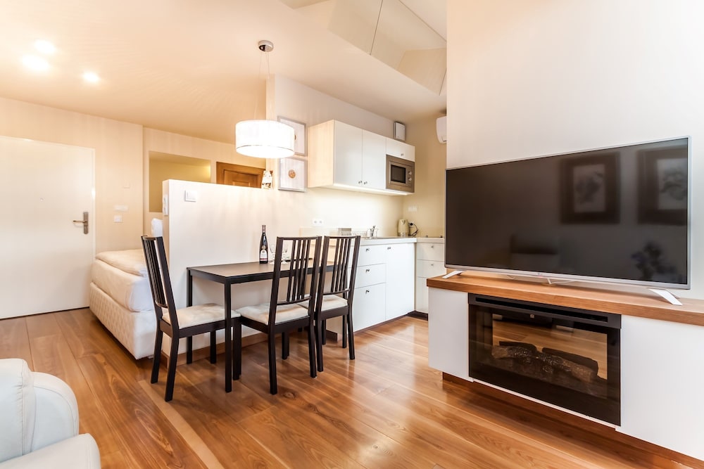 Luxury Duplex Apartment with Hot Tub and Sauna (for 2 persons) photo 3