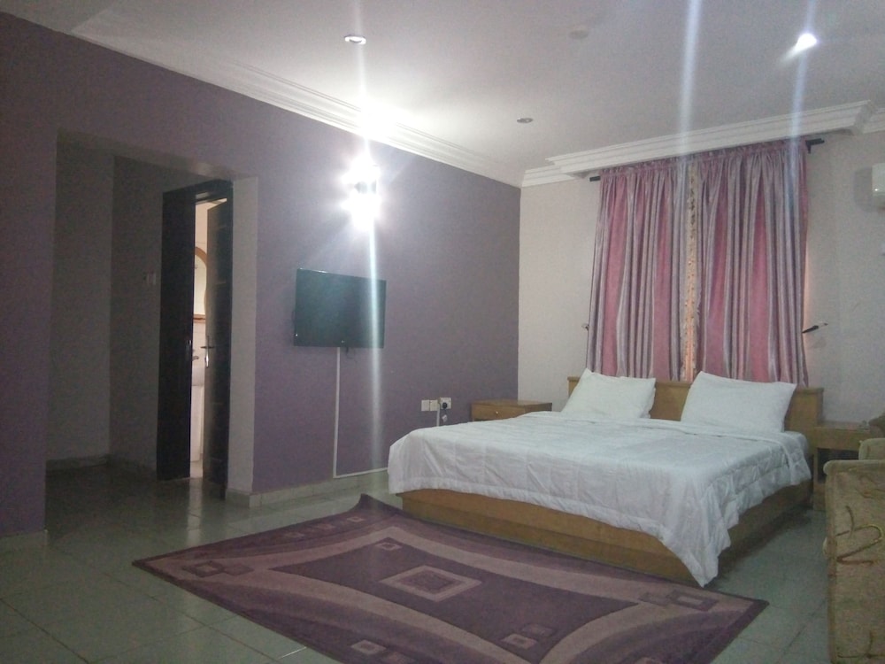 Senior Room