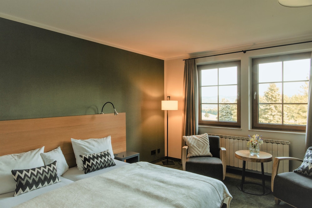 Double Room, Non Smoking, Garden View