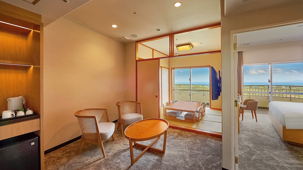 Suite, 1 Bedroom, Garden View (2 Twin, Tatami, Floor 6)