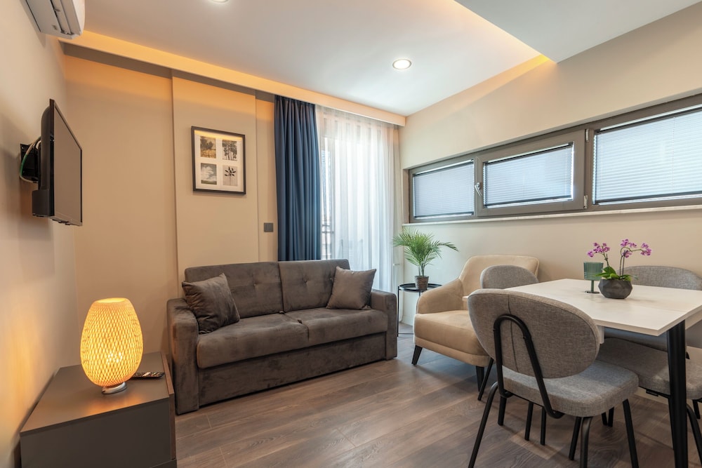 Family Twin Room