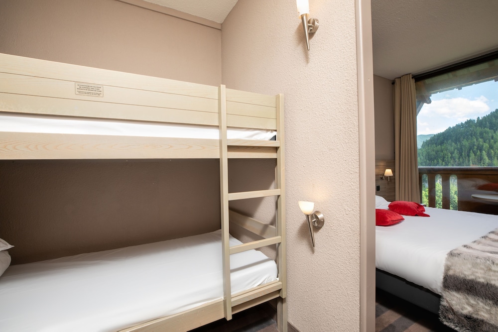 Superior Quadruple Room