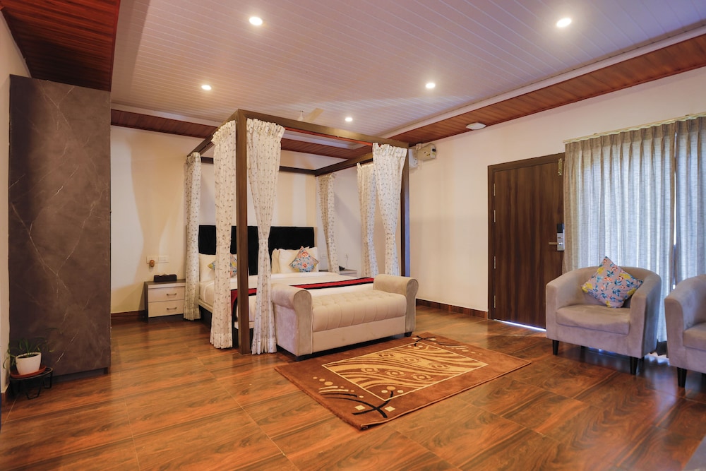 Executive Room photo 2