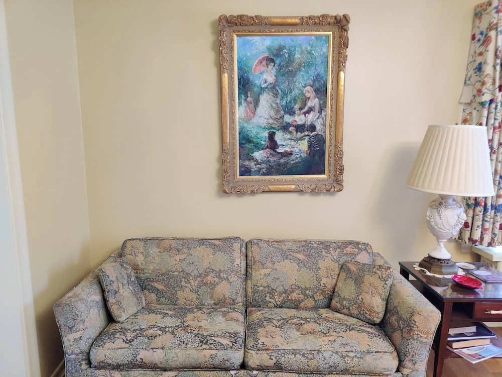 Premier Room, 1 Queen Bed - Photo 17
