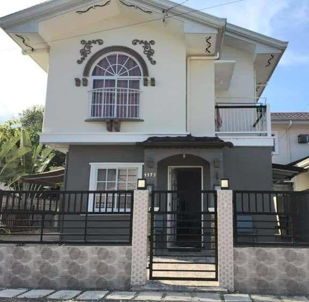House photo 1