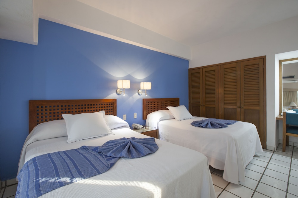 Suite, Kitchenette, Sea View - Photo 14