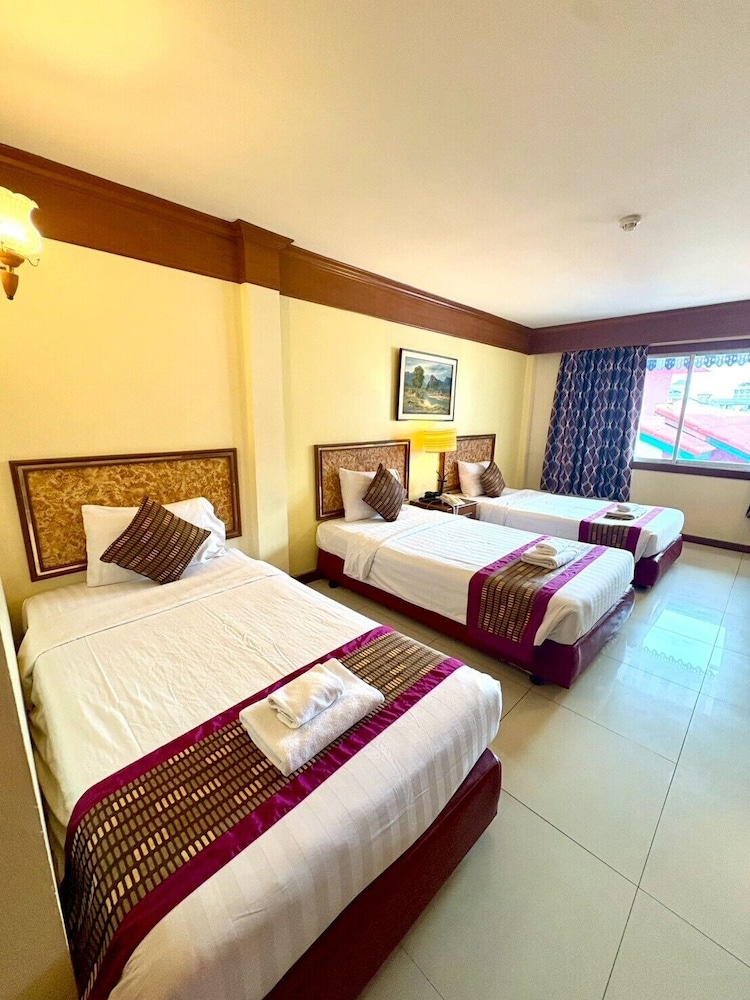 Superior Triple Room - Photo 4