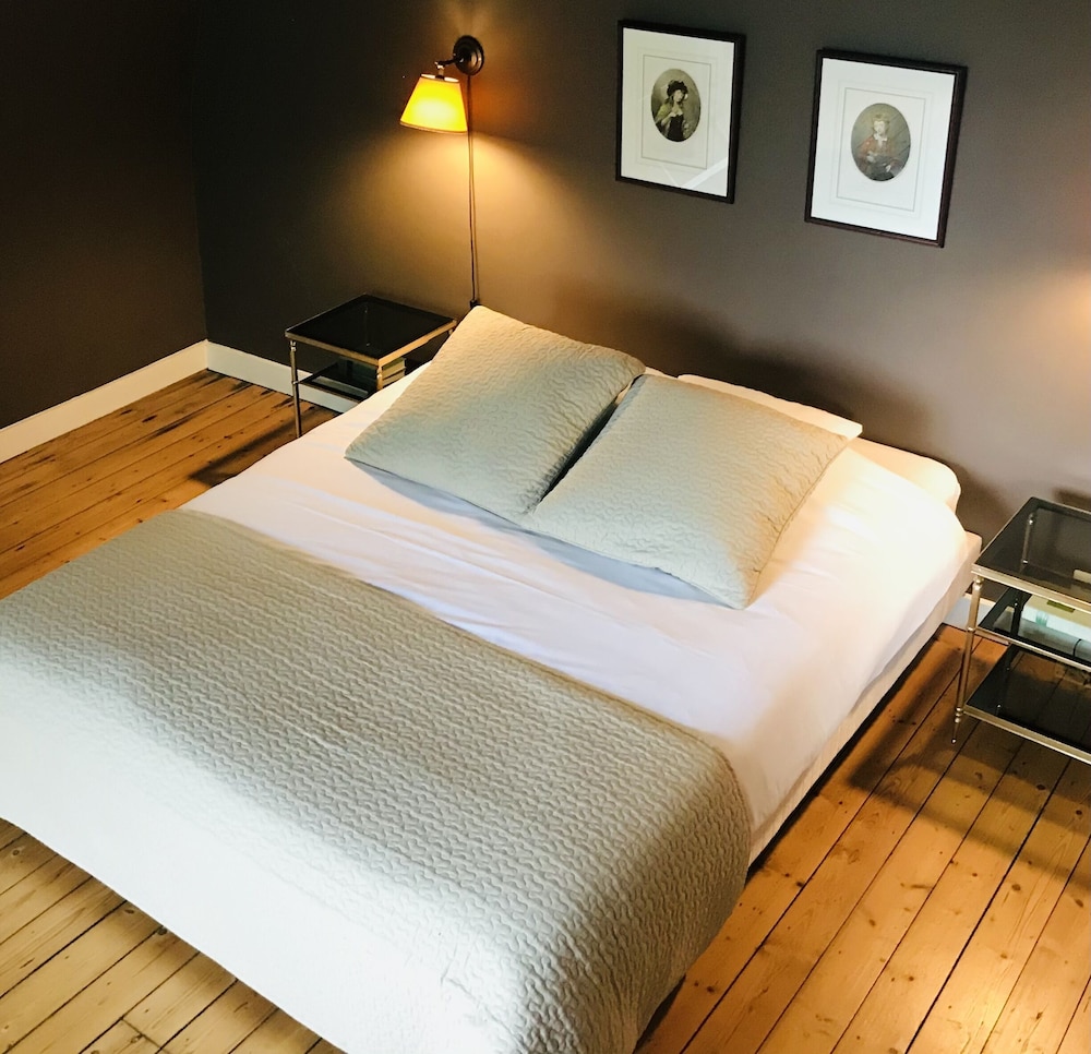 Classic Double Room, 1 Bedroom, Non Smoking, City View photo 1