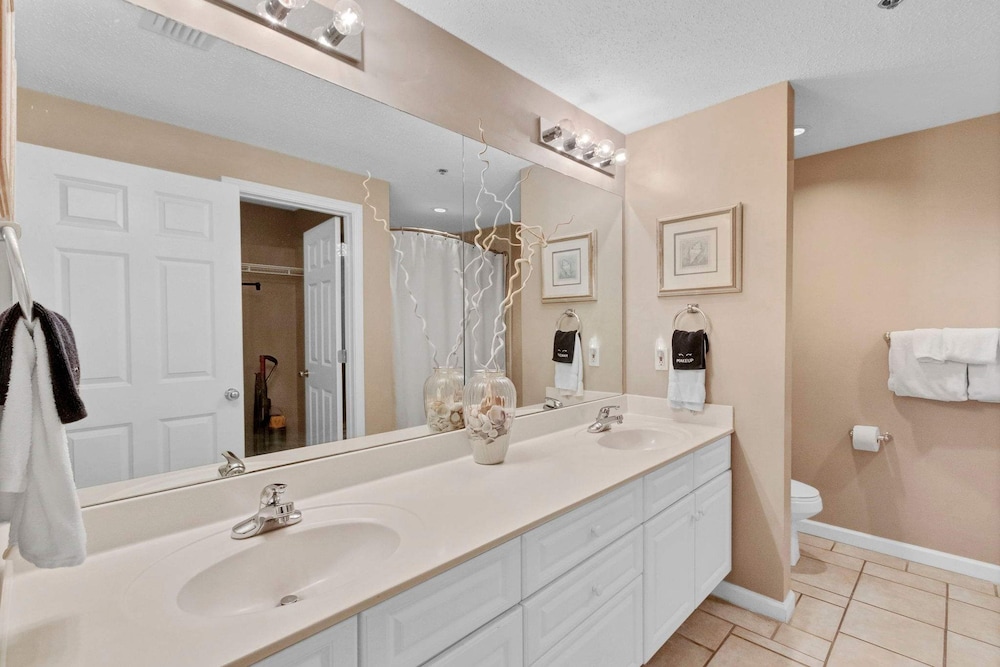 Spacious 3BR Resort Condo Steps From Gulf Beach, Foto 19