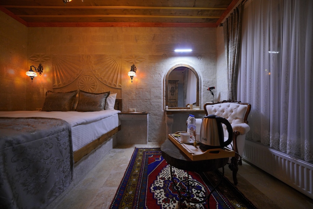 Hanzade Deluxe Stone Room - Photo 10