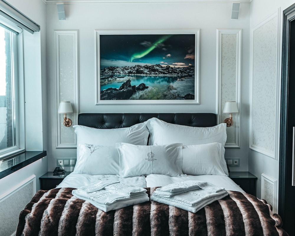 Sapphire Suite - Free Spa Access photo 2