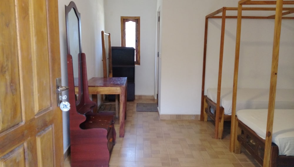 Deluxe Triple Room, Garden View photo 3