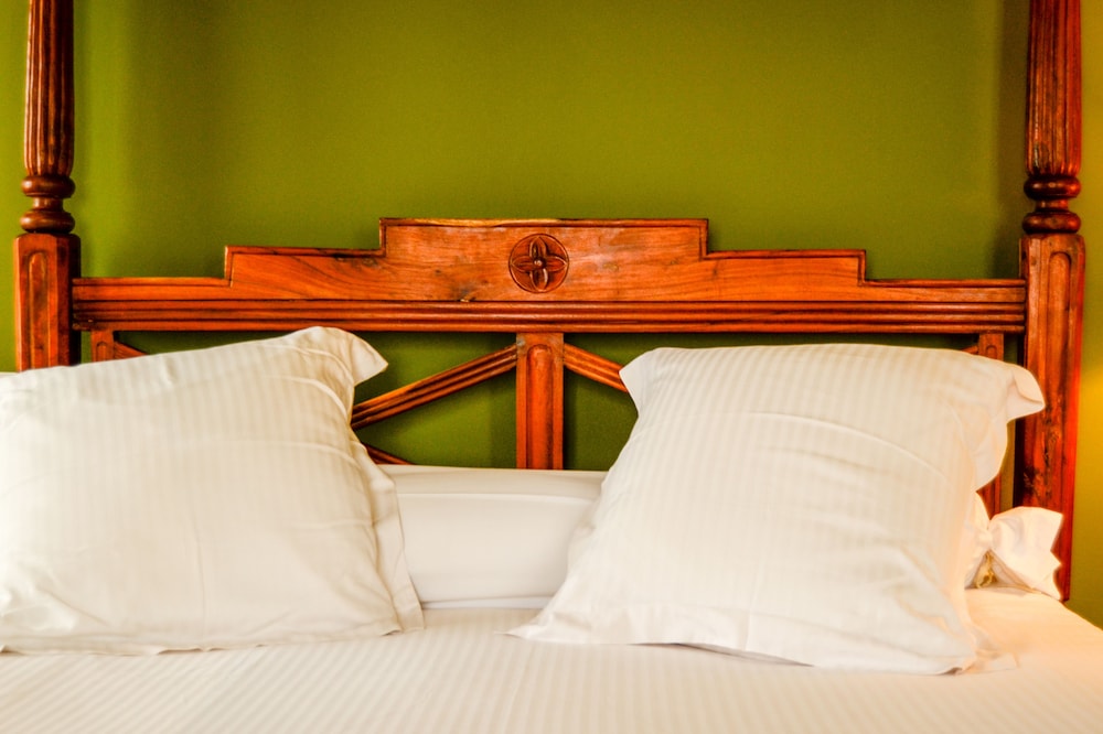 Luxury Double Room, Ensuite, Garden View (Le Prieur) photo 3