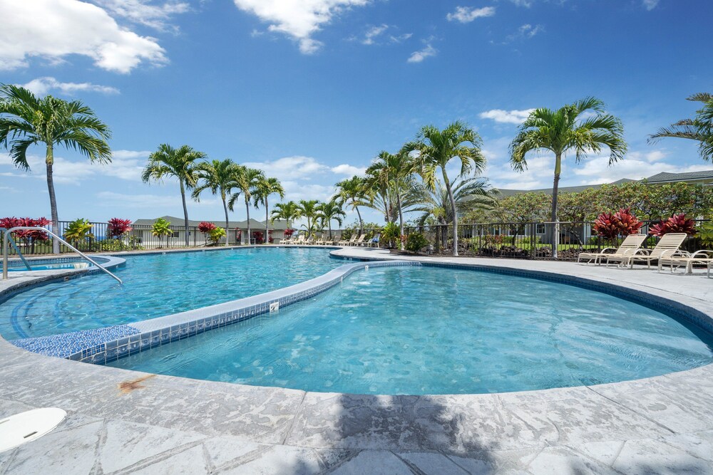 Condo, 3 Bedrooms