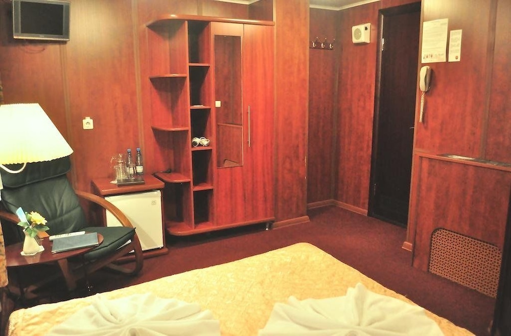 Superior Double Room, 1 Double Bed with Sofa bed photo 1