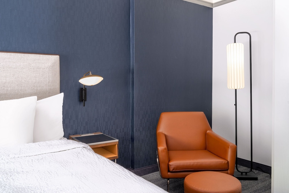 Room, 2 Queen Beds - Photo 3