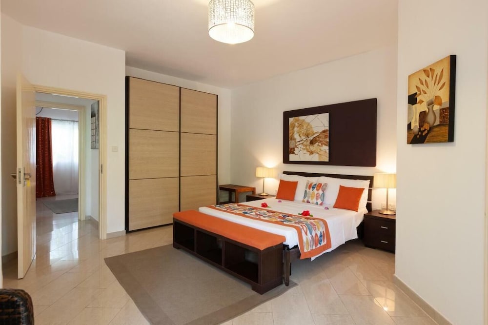 Comfort Apartment, Balcony, Garden View