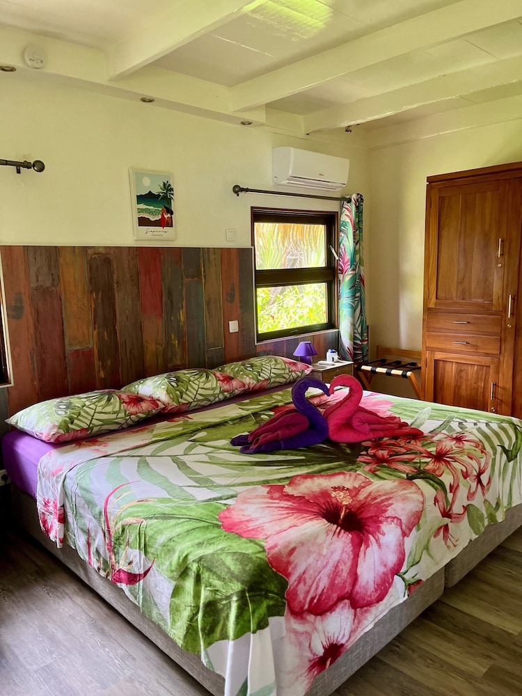 Suite, Beachside