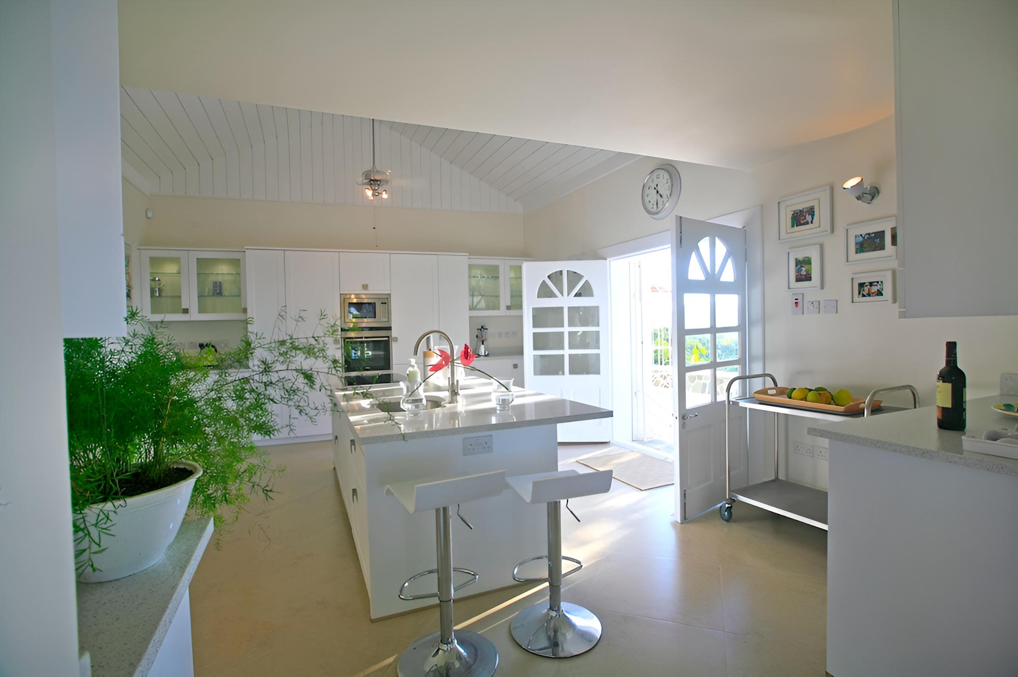 Luxury Villa, 6 Bedrooms, Ocean View photo 2