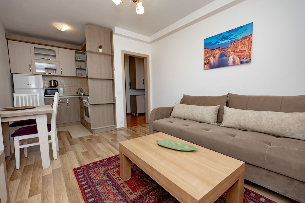 Economy Apartment photo 2