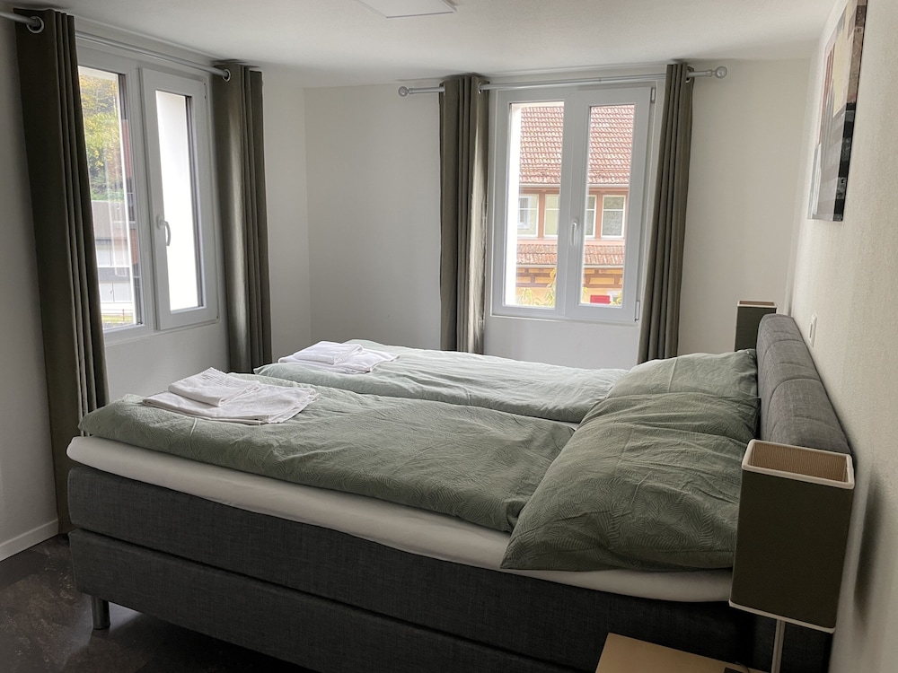 Superior Twin Room, Private Bathroom (Neubau)