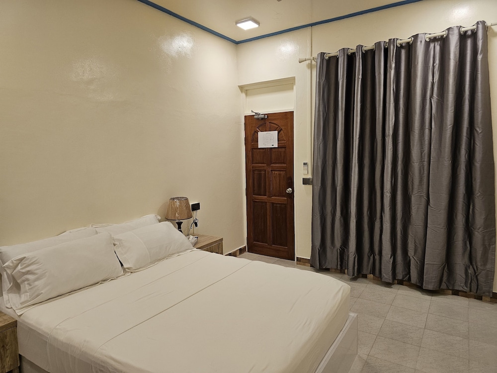 Standard Double Or Twin Room photo 2