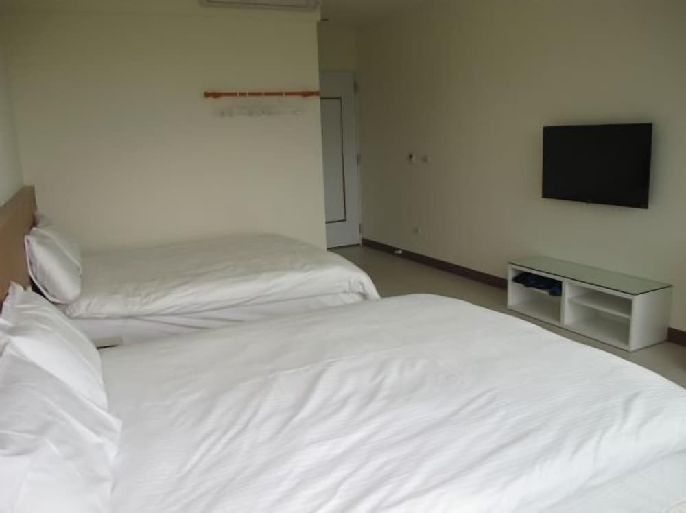 Comfort Quadruple Room, 2 Queen Beds photo 1