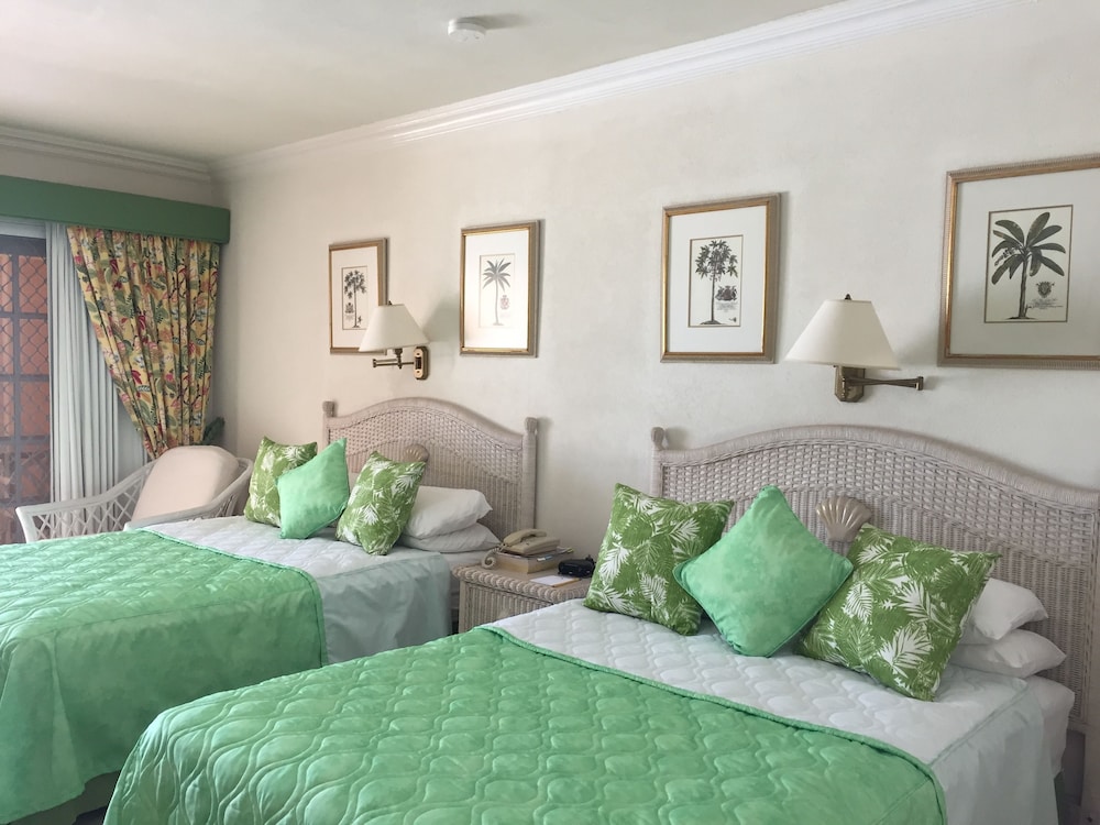 Studio Suite, 2 Double Beds, Sea View photo 2