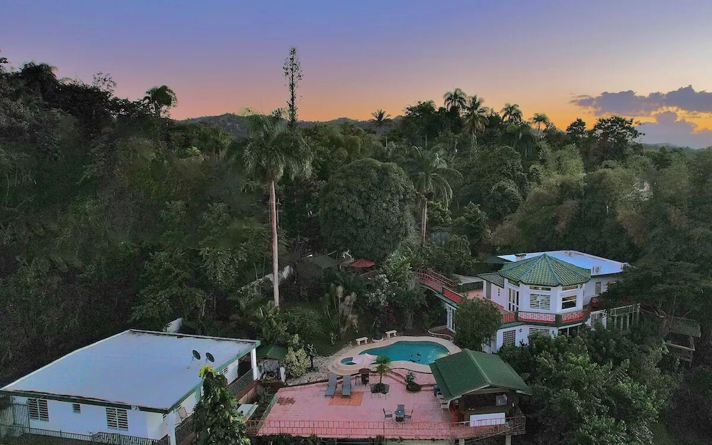 Bungalow photo 2