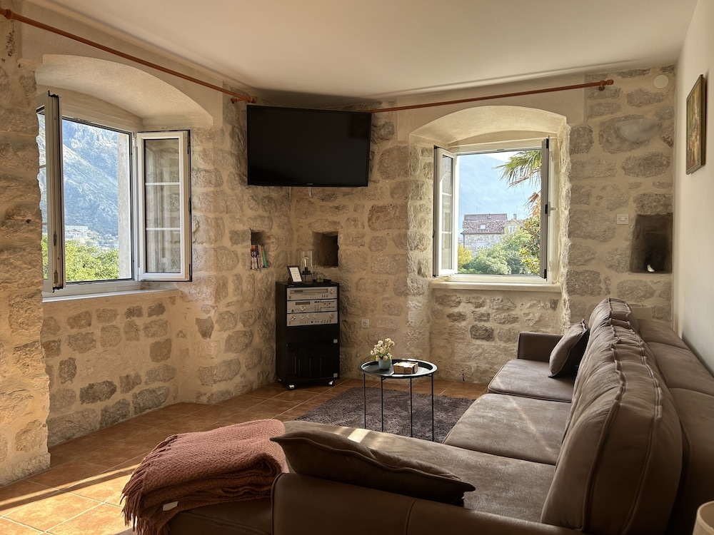 Deluxe Apartment, 1 Bedroom, Sea View photo 1
