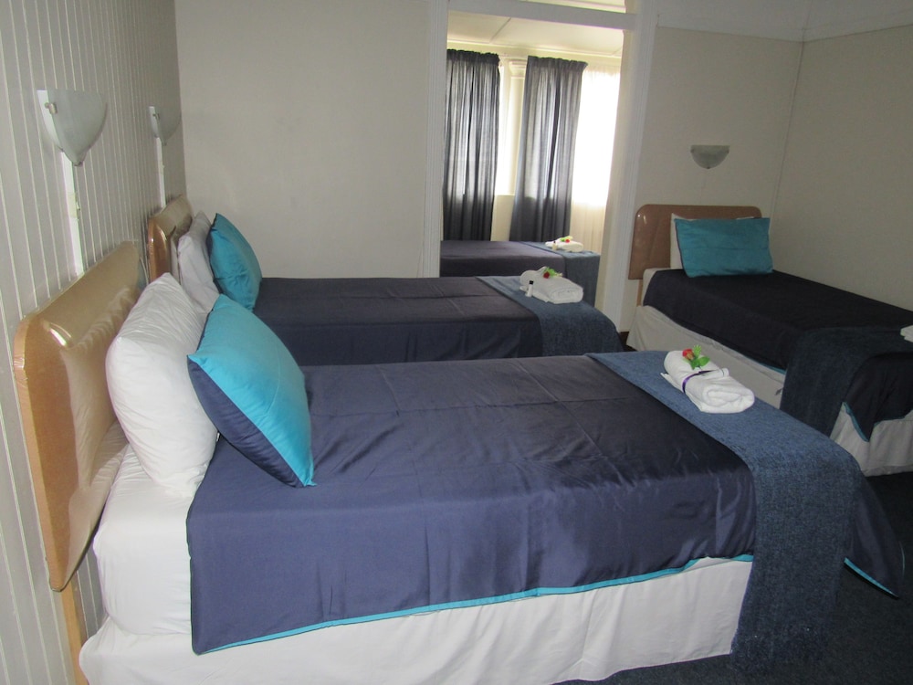 Family Quadruple Room photo 1