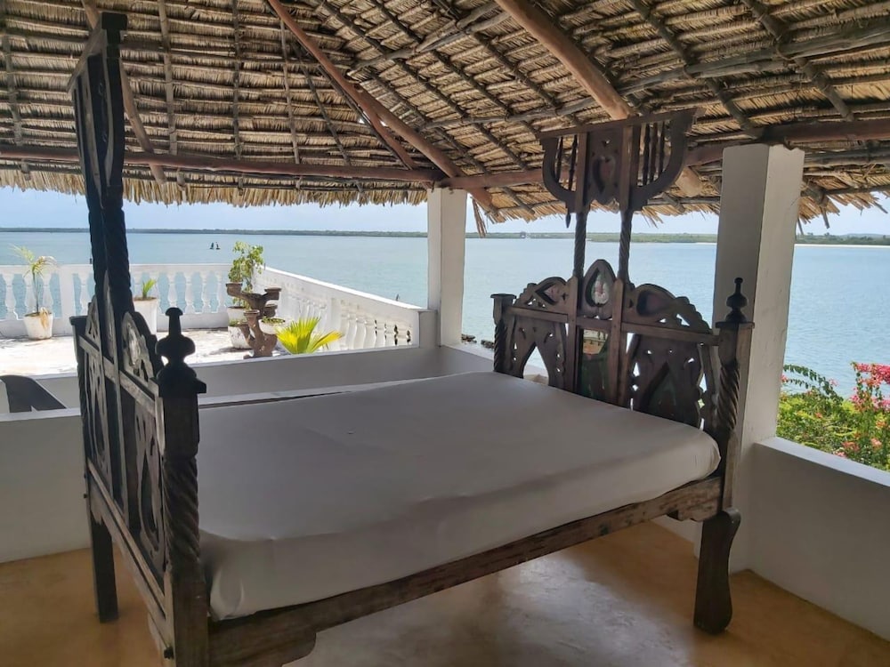 Room, Terrace photo 2