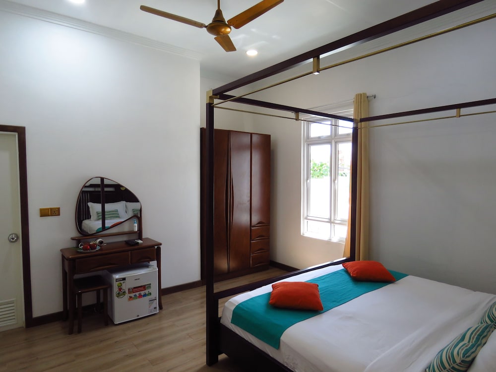 Deluxe Double Room - Photo 7
