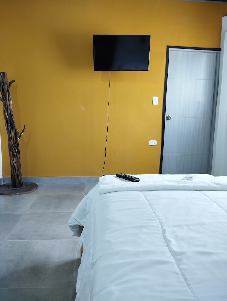 Honeymoon Room photo 3