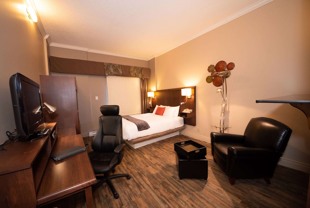 Room, Multiple Beds, Non Smoking - Photo 1