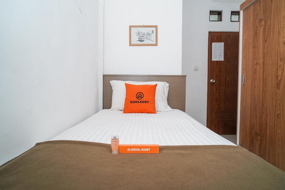 Standard Single Room (without A/C) photo 1