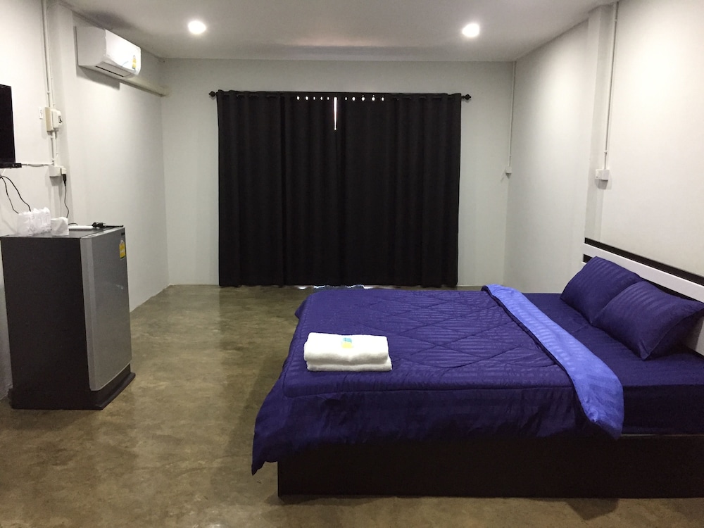 Deluxe Suite photo 3
