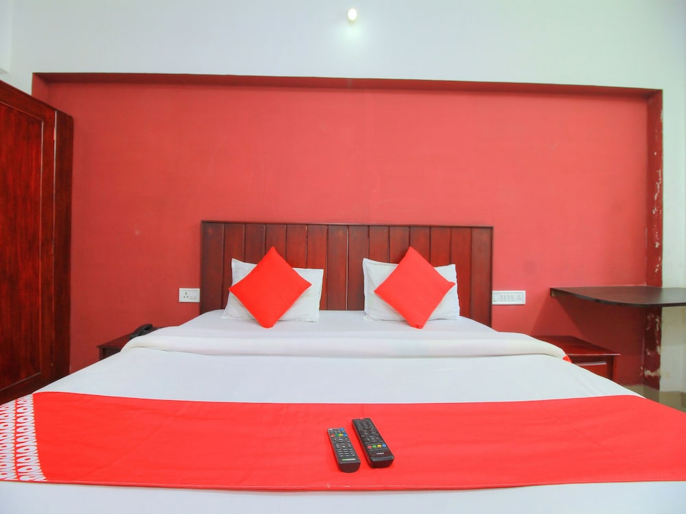 Deluxe Double Or Twin Room, 1 King Bed photo 1