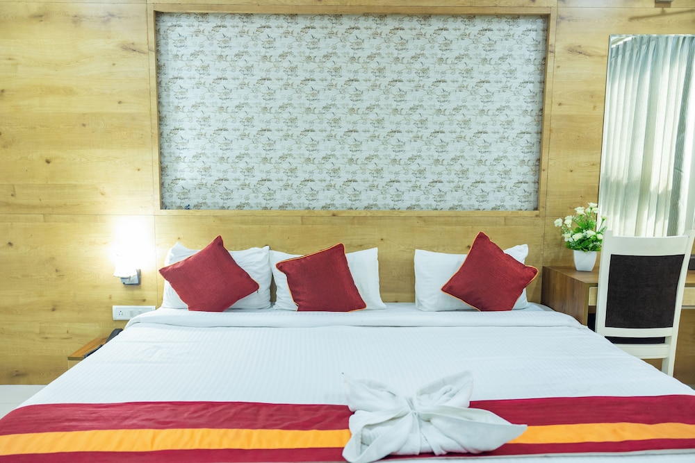 Queen Suites