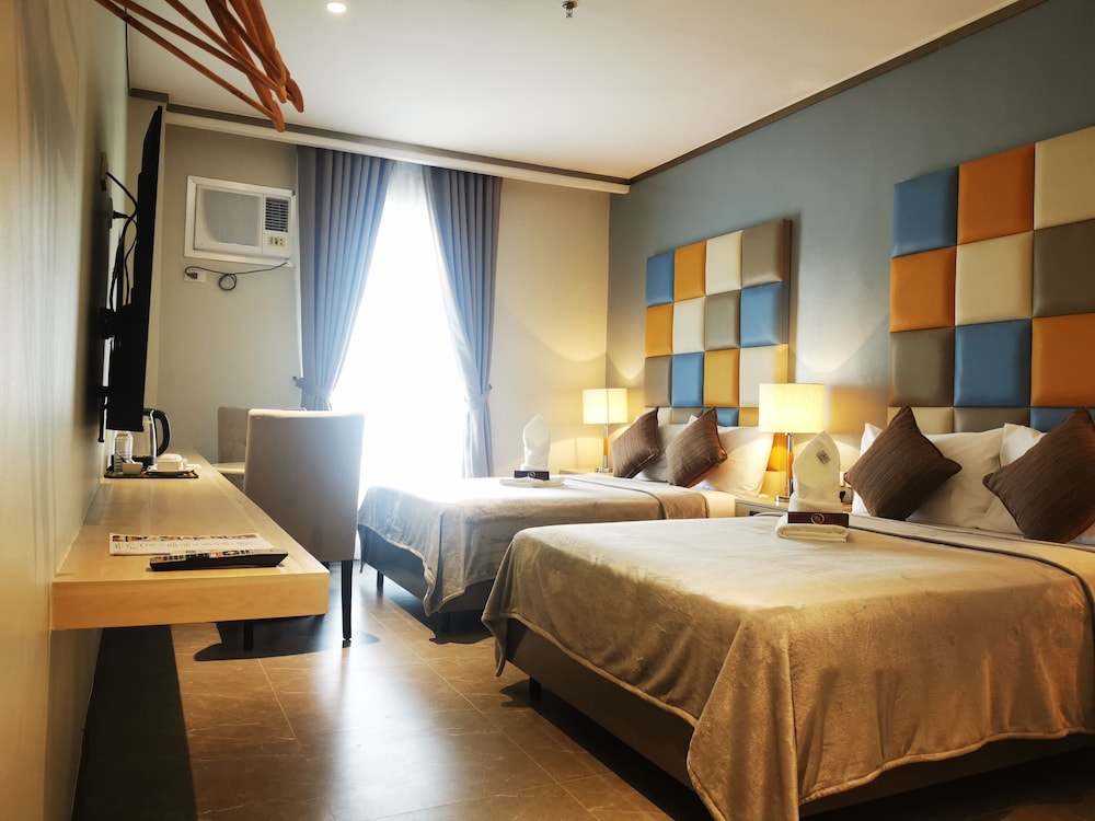 Premier Twin Room - Photo 1