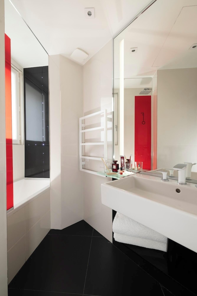 Classic Double Room, 1 Double or 2 Twin Beds
