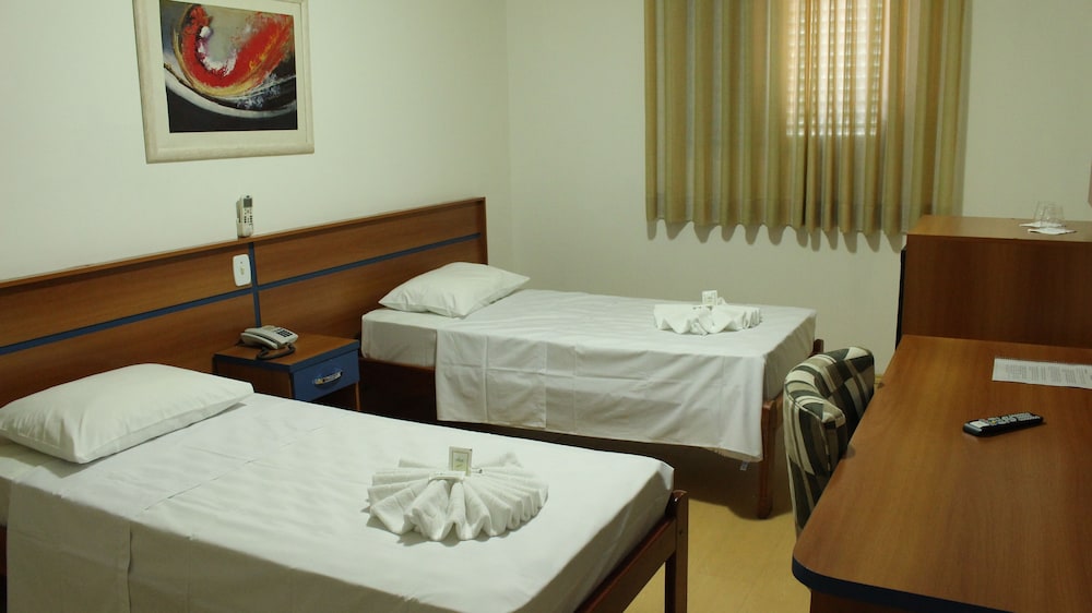 Twin Room, 2 Twin Beds photo 3