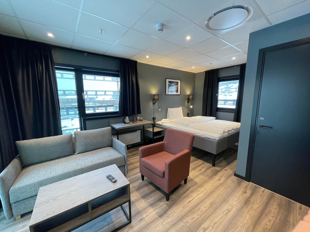 Junior Double Room