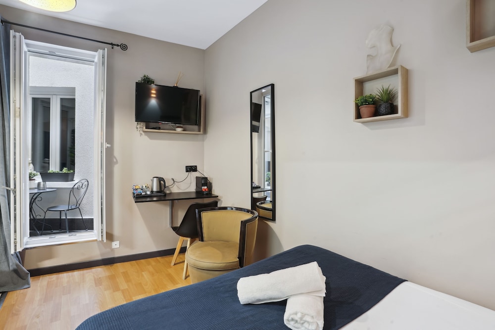 Superior Studio, 1 Double Bed (2 pax, 106 Rue de Paris) - Photo 8