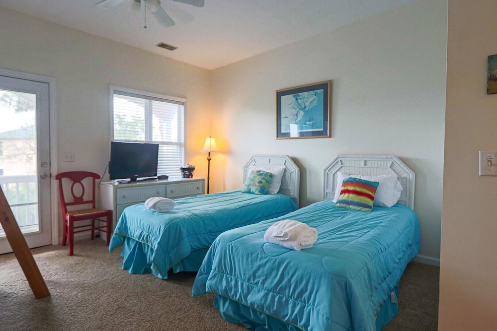 House, Multiple Beds, Balcony, Ocean View photo 2
