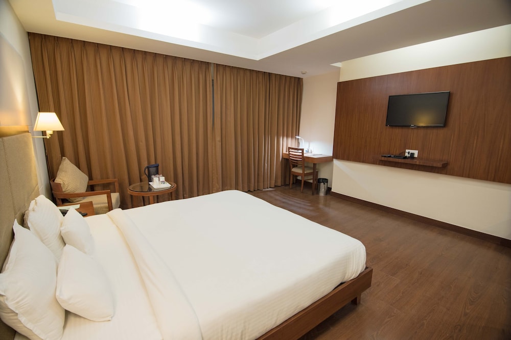 Executive Room - Photo 2