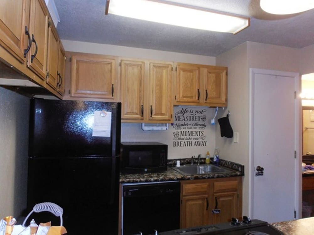Condo, 1 Bedroom photo 3