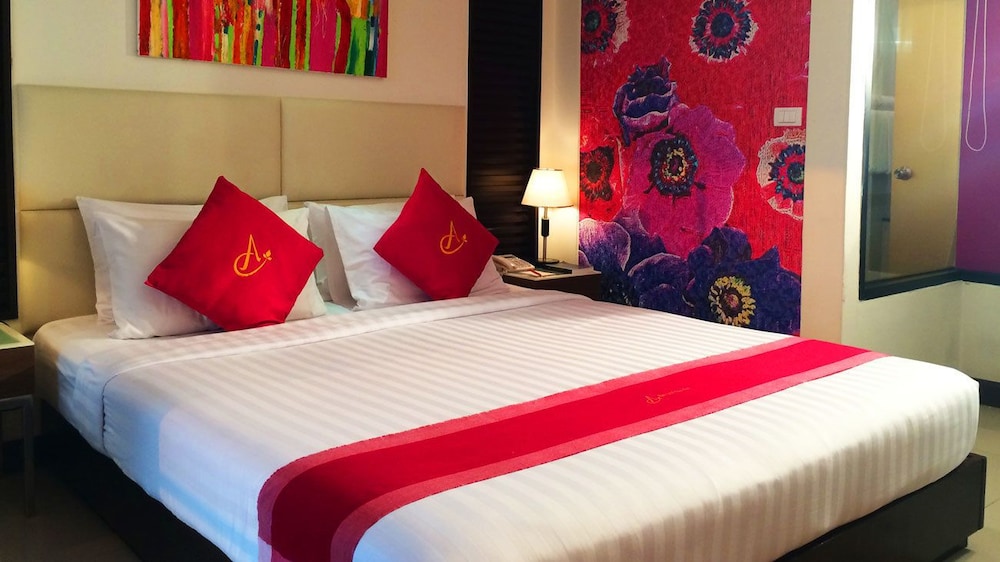 Superior Double Room, 1 King Bed photo 3