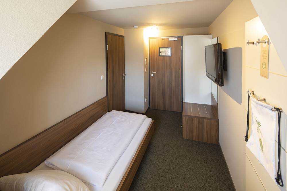 Economy Single Room photo 3
